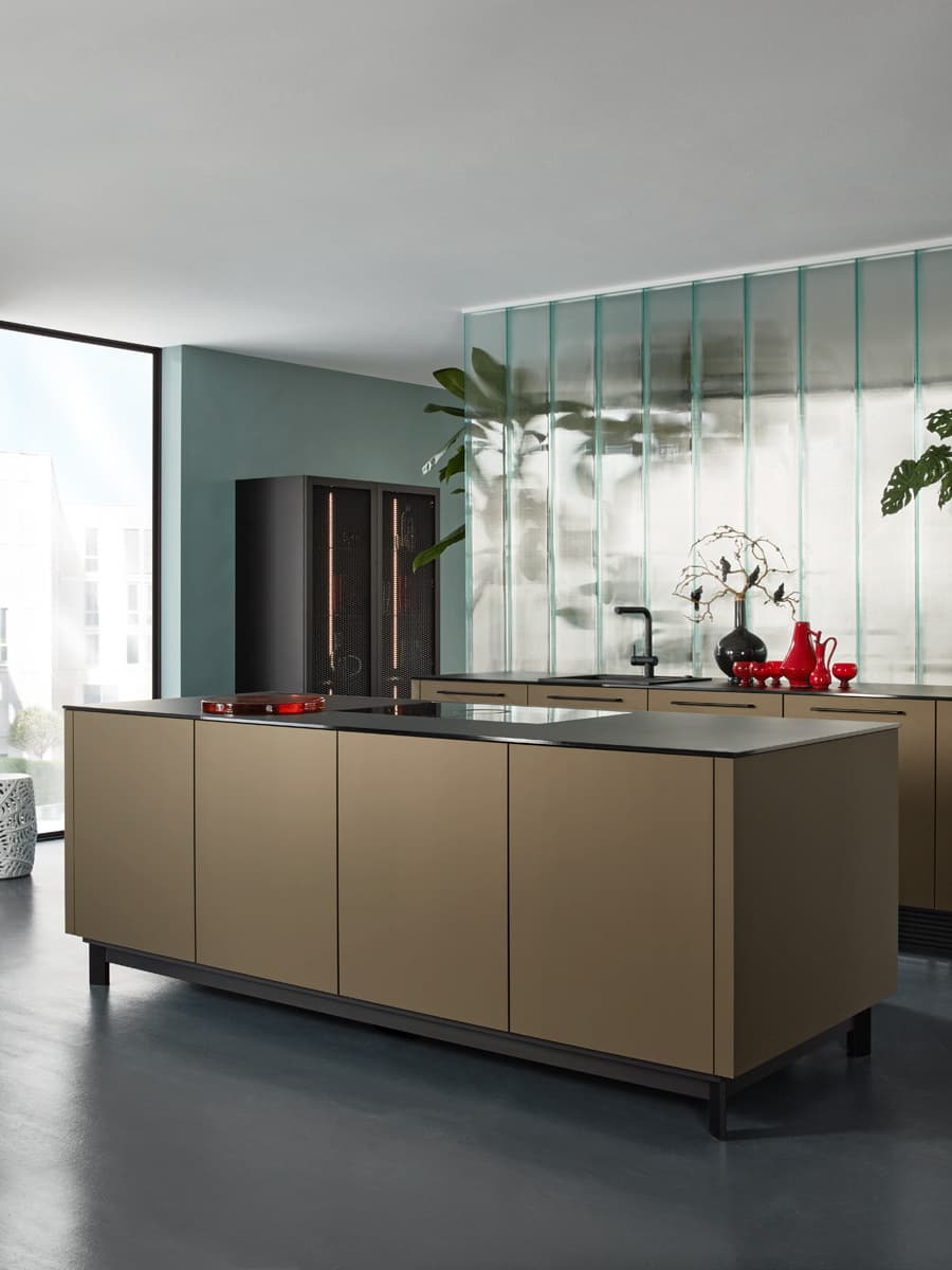 GROSSSTADT-DSCHUNGEL FÜR PURISTEN